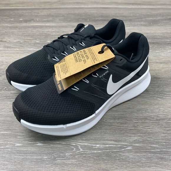 Nike Women's Run Swift 3 Running Shoes DR2698-002 Black White Size 10.5 NWOB - Picture 1 of 8